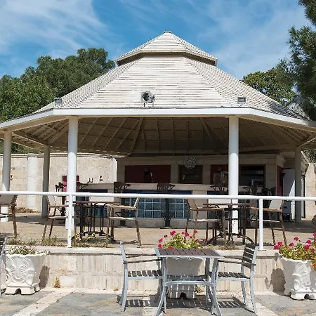 Alinn Boutique (adults Only) 4*