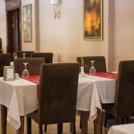 Alinn Boutique (adults Only) Hotel