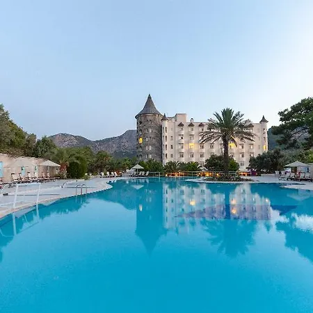 Alinn Boutique (adults Only)