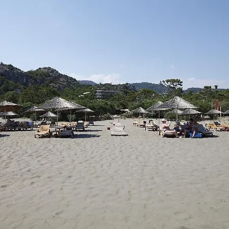 Alinn Boutique (adults Only) 萨利杰尔梅