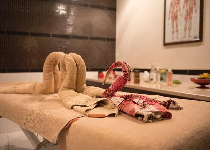 Alinn Boutique (adults Only)