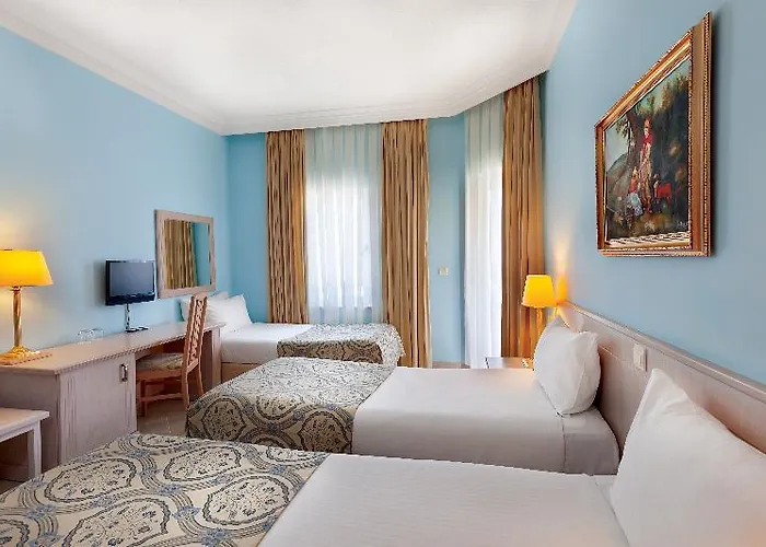 Alinn Boutique (adults Only) 사리게르메