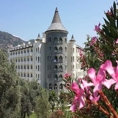 Alinn Boutique (adults Only) Отель