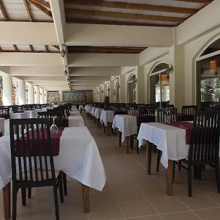 Alinn Boutique (adults Only) Отель