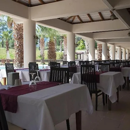 Alinn Boutique (adults Only) 4*