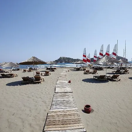 Alinn Boutique (adults Only) Отель